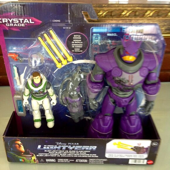 Disney Pixar Bud Lightyear VS Zurg Clashback - Picture 2 of 8